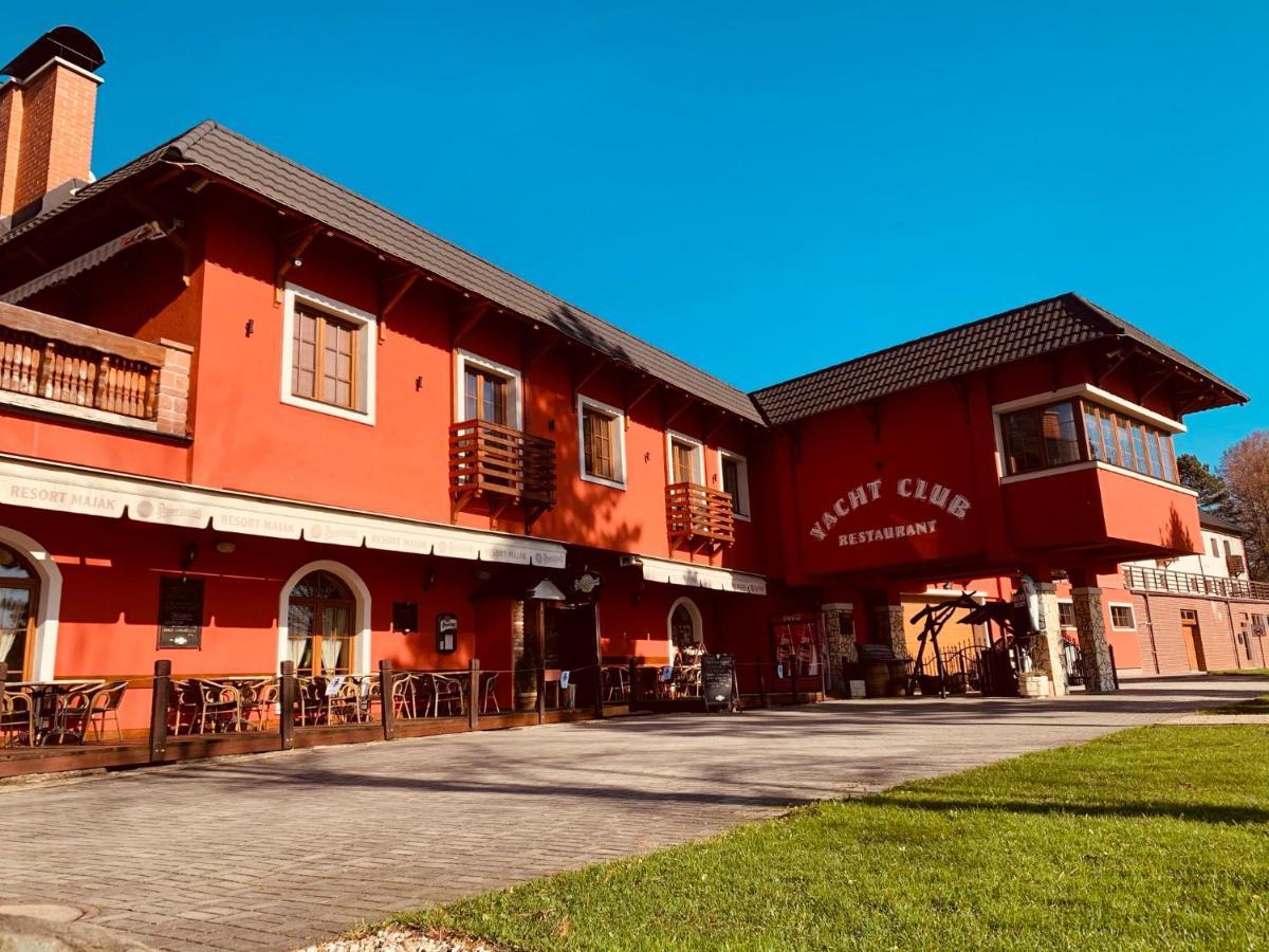 Resort Majak Horní Soběšovice Exteriör bild